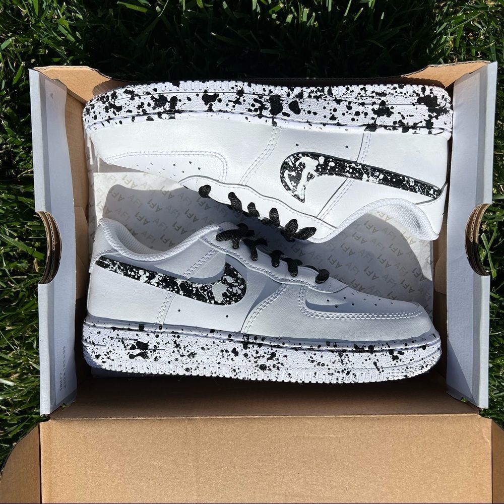 NIKE Custom Air Force 1 Black & White Splatter Sneakers NWB - Picture 6 of 7